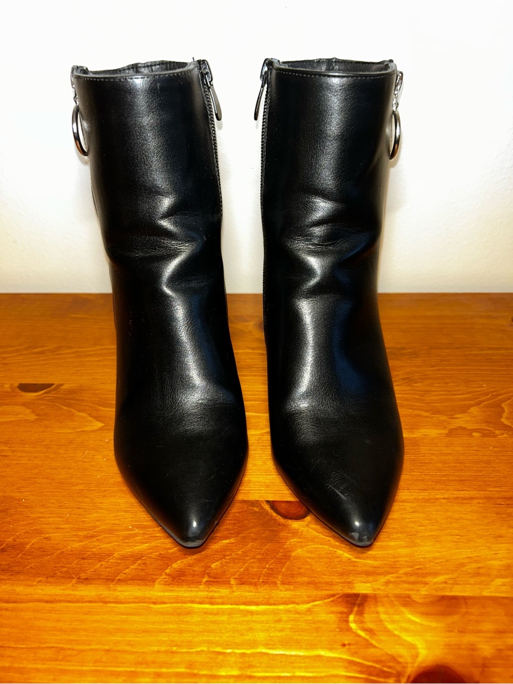 Women’s Black Pointed Toe Ankle Boots - Sleek Zip Detail